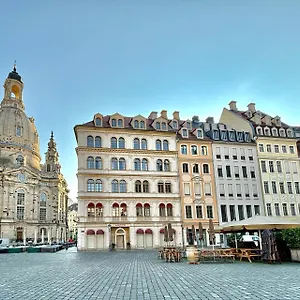 Neumarkt Aparthotel