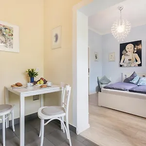 Apartment Galeriewohnung In Der Neustadt, Dresden