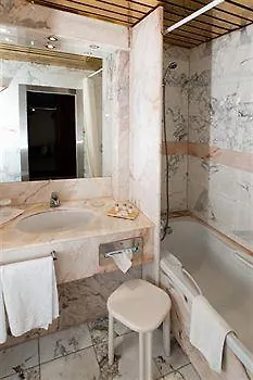 Hotel Am Blauen Wunder Dresda